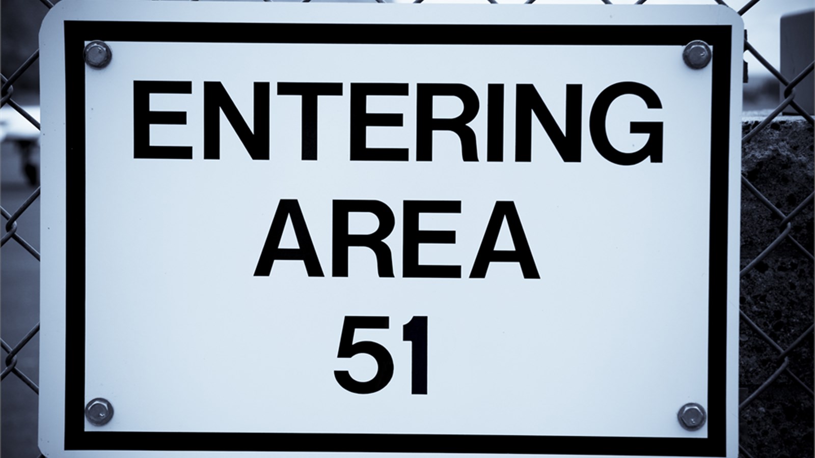 area51facts_entering